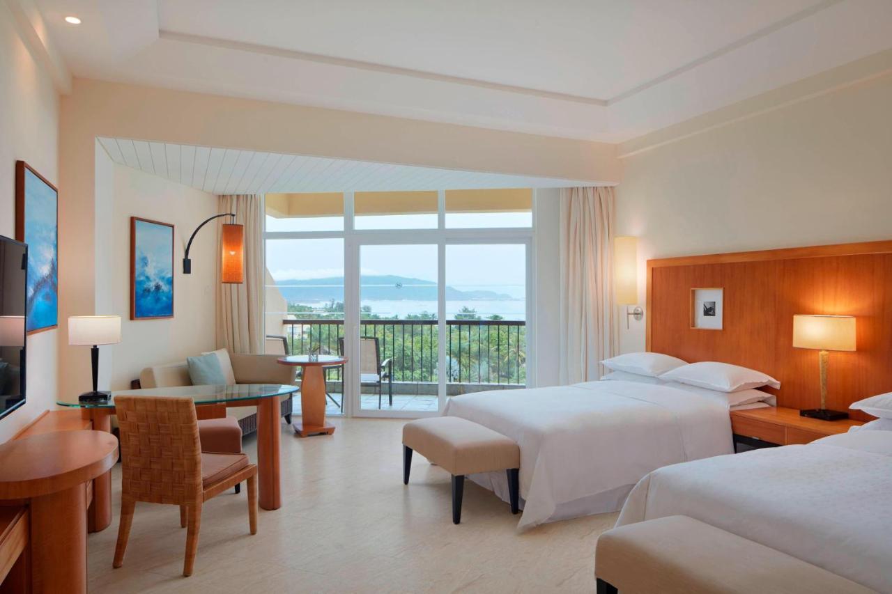 Sheraton sanya bay resort. Шератон Санья Резорт. Sheraton Sanya Resort 5*. Шератон Санья Хайнань отель Резорт. Sheraton Yalong Bay 5.